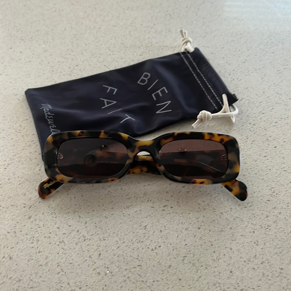Madewell Baymont Square Sunglasses
